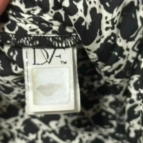 Diane Von Furstenberg Sleeveless JUMPSUIT Silk SIZE 4 BLACK White - Picture 7 of 8